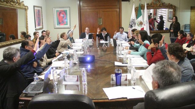 NO SE RENOVARÁN LICENCIAS (3)