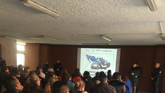 OFRECE POLICÍA FEDERAL CAPACITACIÓN A TRABAJADORES DEL MUNICIPIO PARA PREVENIR LAS EXTORSIONES (4)