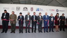 El director general del Conacyt, Enrique Cabrero, y el director del IPN, Mario Alberto Rodríguez Casas, inauguraron este viernes la XXV Semana Nacional de Ciencia y Tecnología en la Unidad Zacatenco del IPN, los acompañan titulares y representantes de asociaciones civiles y organismos públicos. (Foto: Elizabeth Ruiz Jaimes/AMC.)