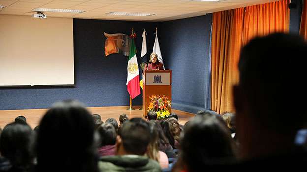 Conf-Mag-Silveria Serrano-UAZ8