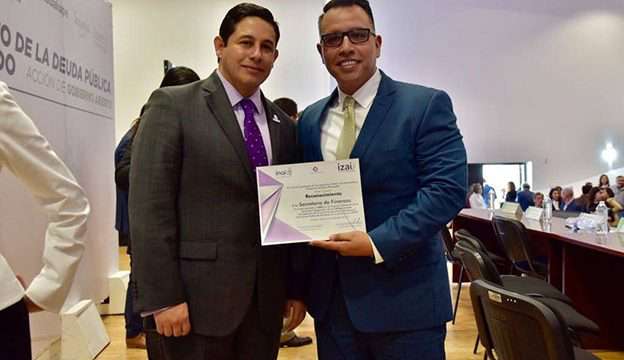 Jorge Miranda Castro, Secretario de Finanzas con Juan Carlos de Santiago Alfaro, Unidad de Transparencia de la SEFIN.