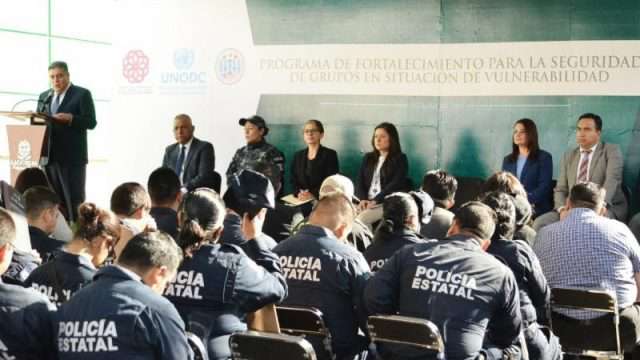 Policia