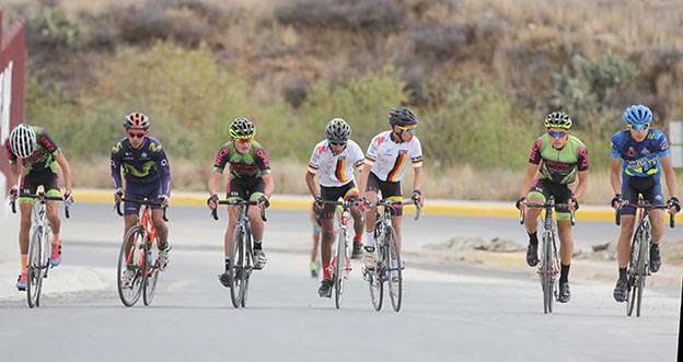 Son 14 los integrantes de la Selección Estatal de Ciclismo