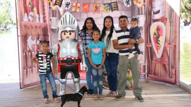 Familia