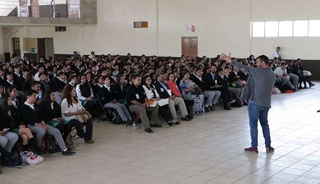 La CDHEZ capacita a jóvenes de Villa González Ortega