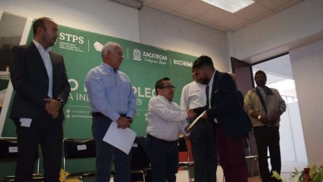 Realizan Foro de Empleo para Egresados de Ingenierías