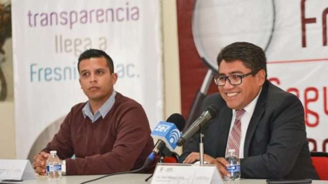 Saúl Monreal Ávila, Presidente Municipal de Fresnillo, anunciando la Caravana de la Transparencia