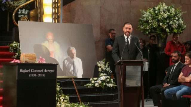 Rinden homenaje luctuoso a Rafael Coronel en Bellas Artes